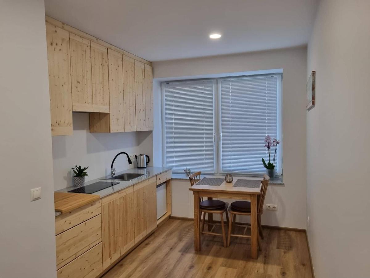 Neris Apartments Шяуляй Экстерьер фото